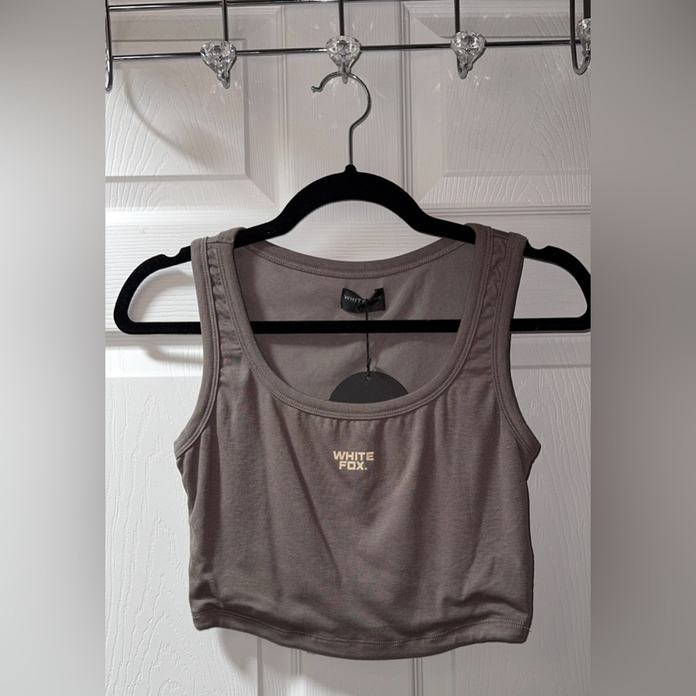 White Fox Boutique Power Women’s Cropped Tank
